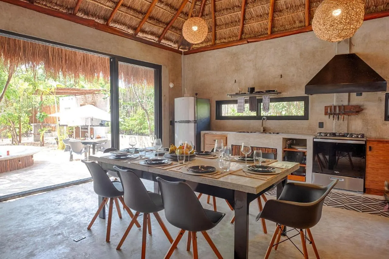 Aldea Pukna Villa Akumal